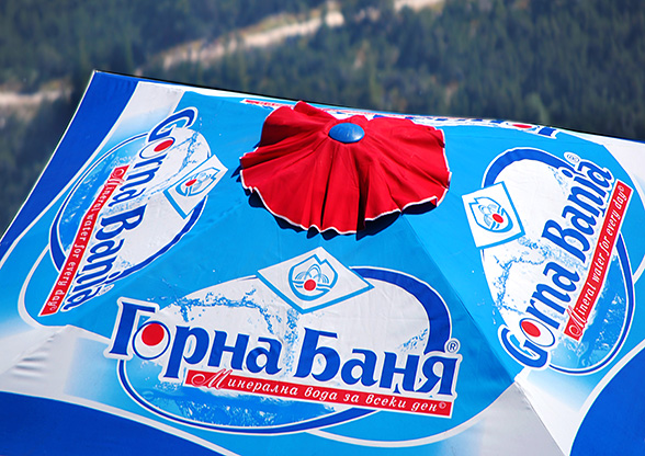 Design solutions and prepress of advertising umbrellas, Gorna Bania mineral water.