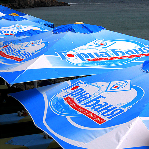 Design solutions and prepress of advertising umbrellas, Gorna Bania mineral water.